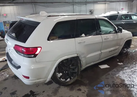 2018 Jeep Grand Cherokee Altitude 4X4 из США, поврежденный, VIN 1C4RJFAG9JC466559